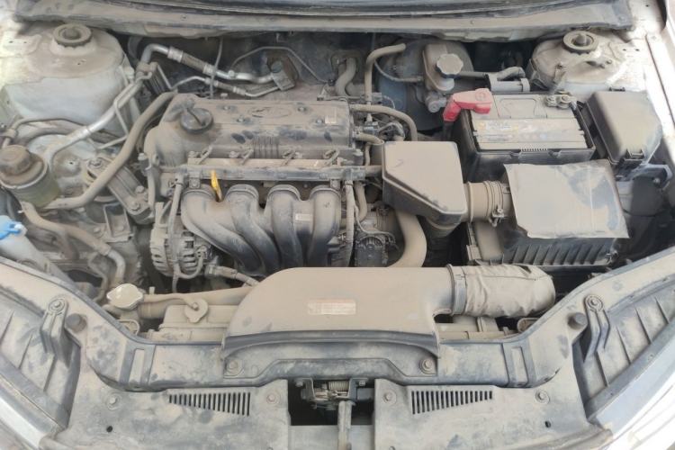 Used Kia Forte 2014 1.6L MT GL Engine Bay