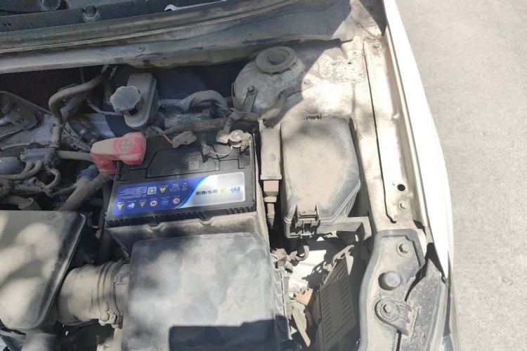 Used Kia Forte 2014 1.6L MT GL Engine Bay Left