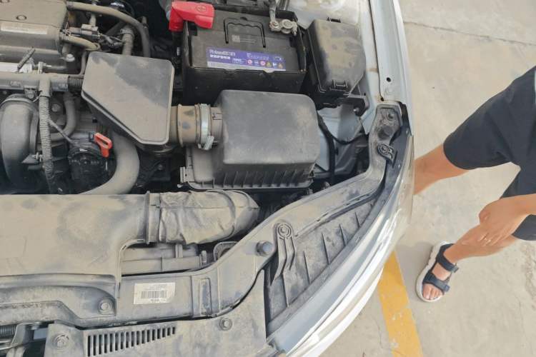 Used Kia Forte 2014 1.6L AT GL Engine Bay Left