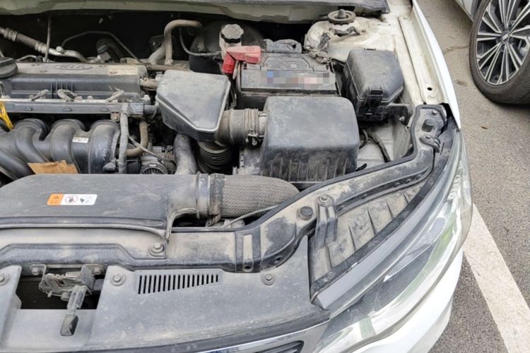 Used Kia Forte 2014 1.6L MT GL Engine Bay Left