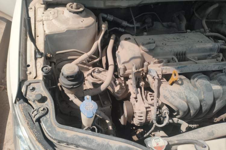 Used Kia Forte 2014 1.6L AT GL Engine Bay Right