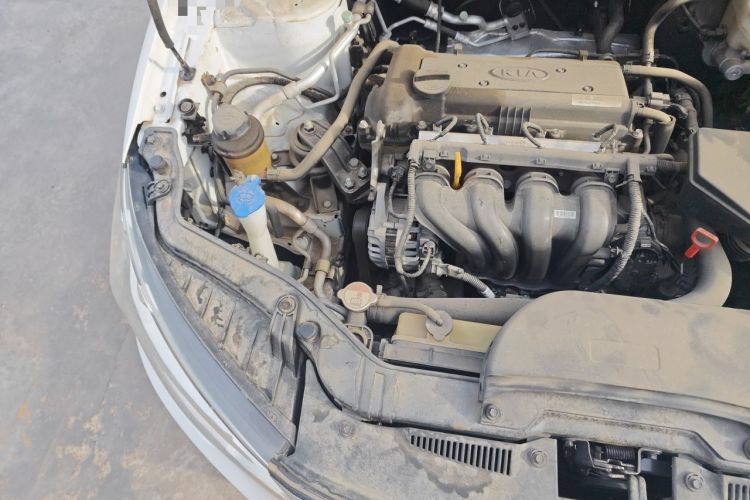 Used Kia Forte 2014 1.6L AT GL Engine Bay Right