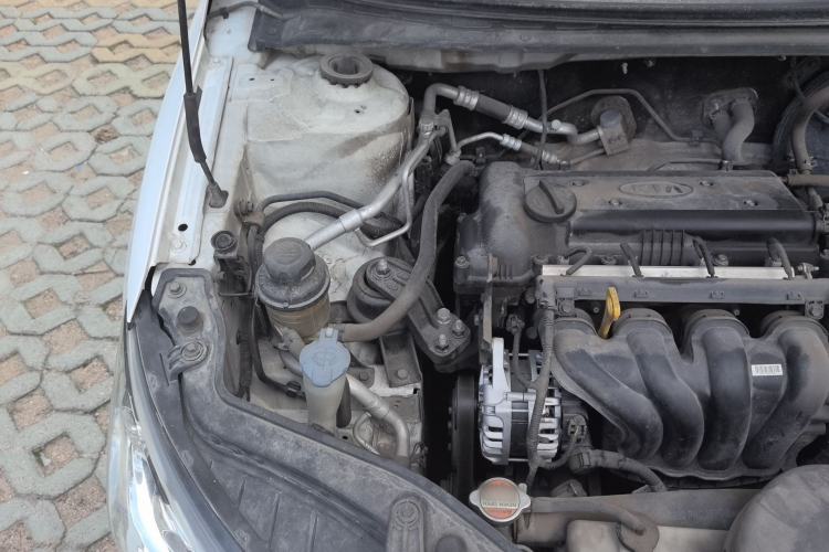 Used Kia Forte 2014 1.6L AT GL Engine Bay Right