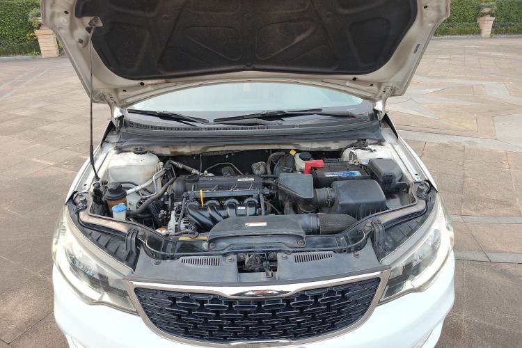 Used Kia Forte 2014 1.6L MT GLS Engine Bay