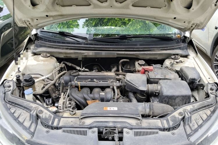 Used Kia Forte 2014 1.6L MT GL Engine Bay