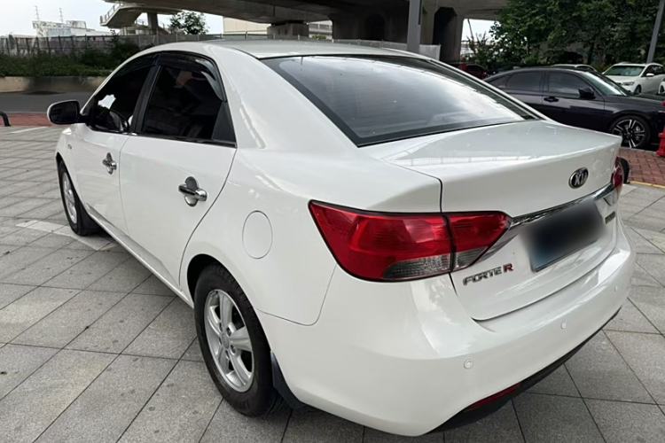 Used Kia Forte 2014 1.6L AT GL Exterior 3