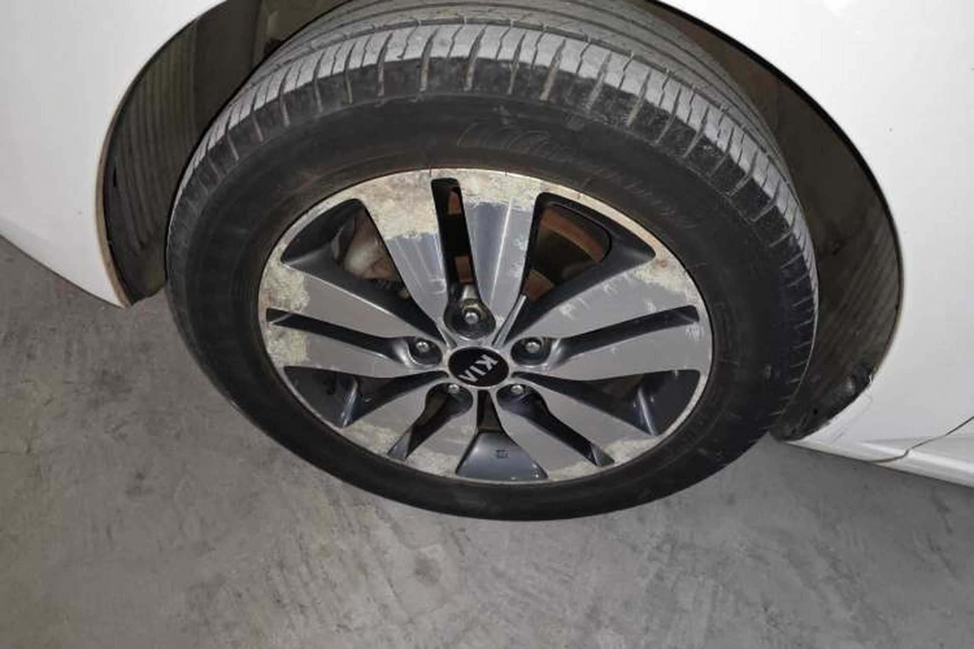 Used Kia Forte 2014 1.6L AT GLS Exterior 4