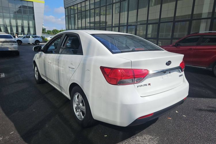 Used Kia Forte 2014 1.6L AT GL Exterior 5