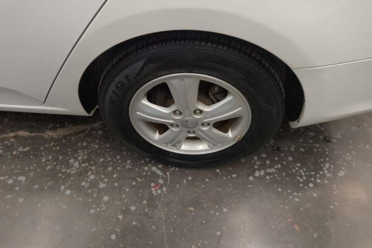Used Kia Forte 2014 1.6L MT GL Exterior 9