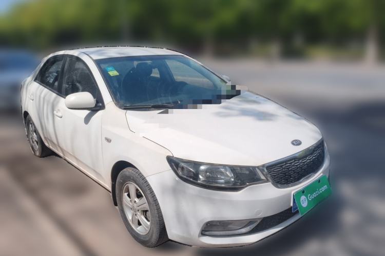 Used Kia Forte 2014 1.6L AT GL Front Right 45 Deg