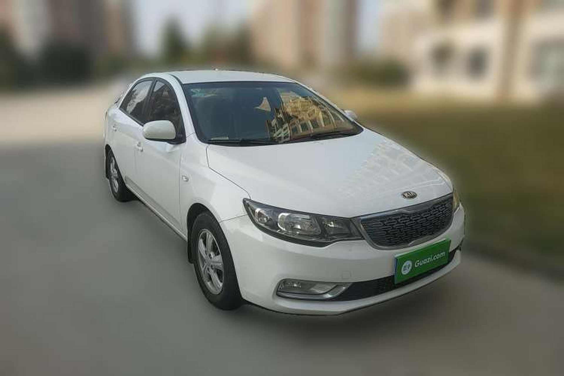 Used Kia Forte 2014 1.6L MT GL Front Right 45 Deg