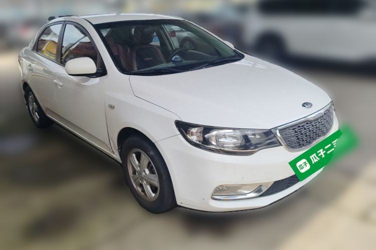 Used Kia Forte 2014 1.6L MT GL Front Right 45 Deg