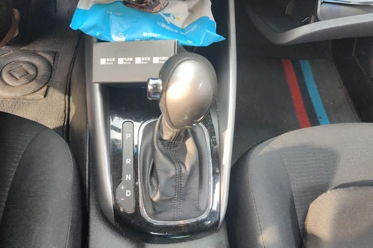 Used Kia Forte 2014 1.6L AT GL Gear Lever