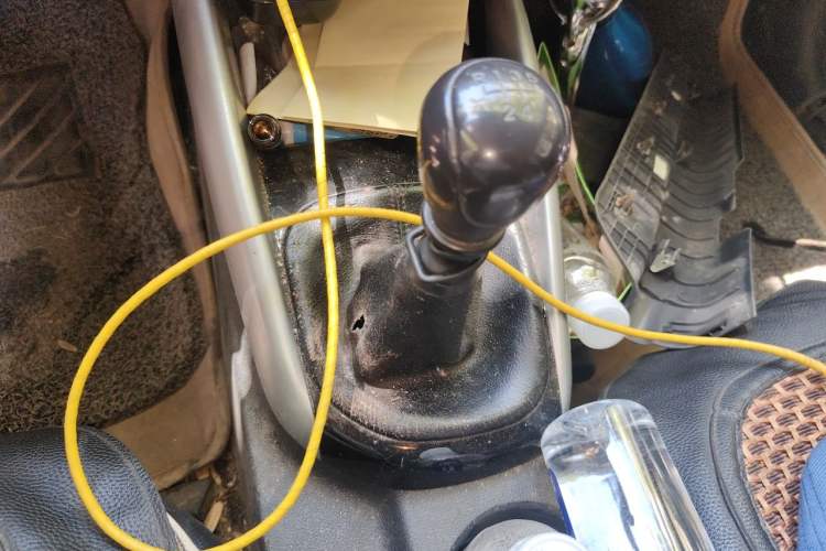 Used Kia Forte 2014 1.6L MT GL Gear Lever