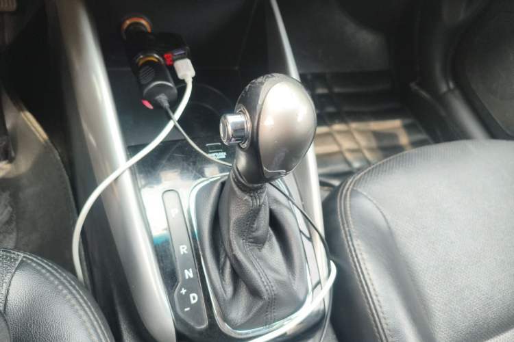 Used Kia Forte 2014 1.6L AT GLS Gear Lever