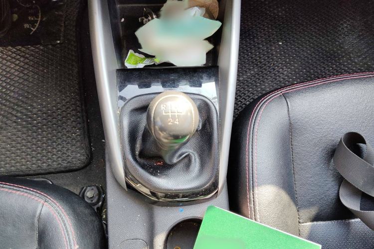 Used Kia Forte 2014 1.6L MT GL Gear Lever