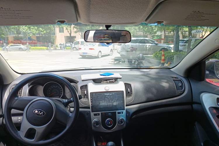 Used Kia Forte 2014 1.6L MT GL Headliner
