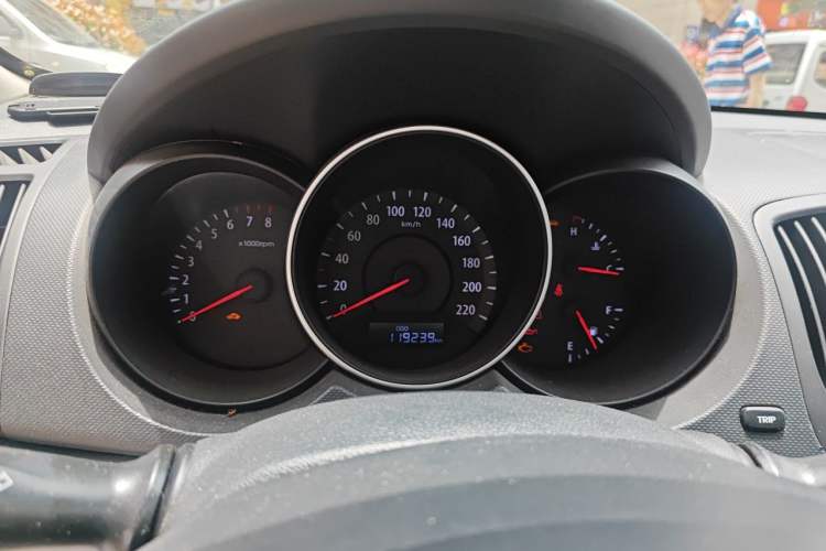 Used Kia Forte 2014 1.6L MT GL Instrument Cluster