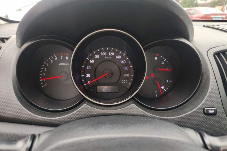 Used Kia Forte 2014 1.6L MT GL Instrument Cluster