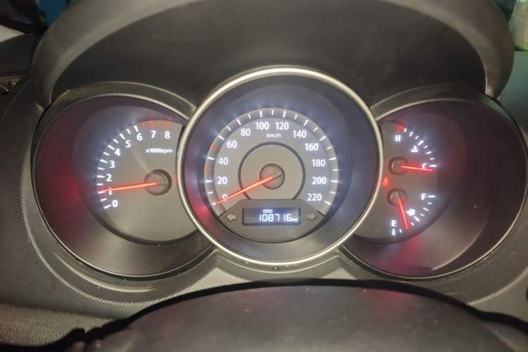 Used Kia Forte 2014 1.6L MT GL Instrument Cluster