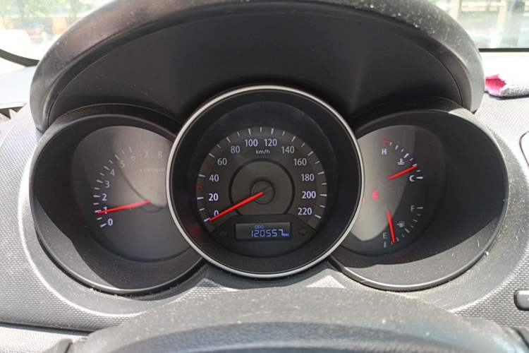 Used Kia Forte 2014 1.6L MT GL Instrument Cluster