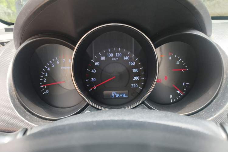 Used Kia Forte 2014 1.6L AT GLS Instrument Cluster