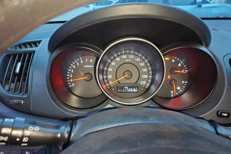 Used Kia Forte 2014 1.6L MT GL Instrument Cluster