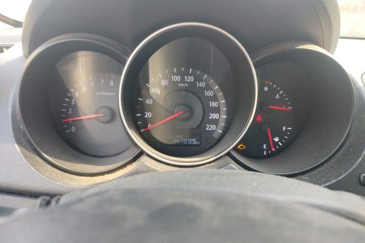 Used Kia Forte 2014 1.6L MT GL Instrument Cluster