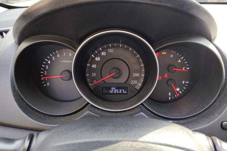Used Kia Forte 2014 1.6L MT GL Instrument Cluster