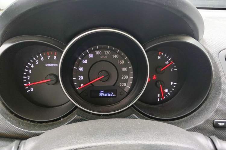 Used Kia Forte 2014 1.6L MT GL Instrument Cluster