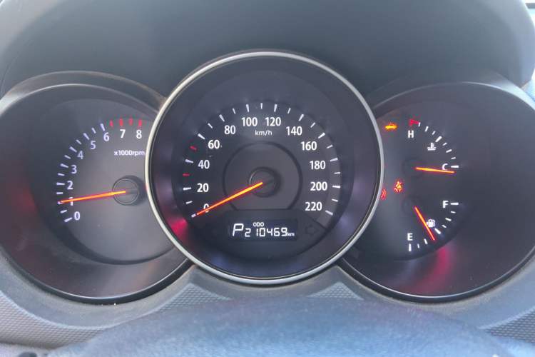 Used Kia Forte 2014 1.6L AT GL Instrument Cluster