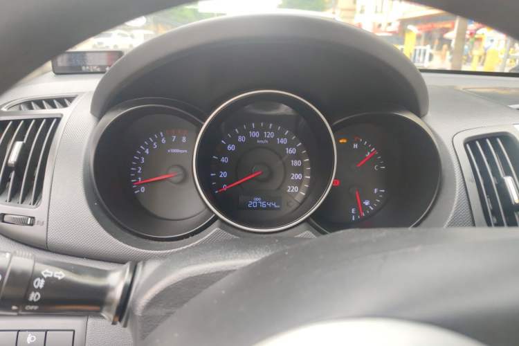Used Kia Forte 2014 1.6L MT GL Instrument Cluster