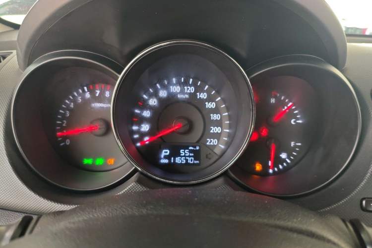 Used Kia Forte 2014 1.6L AT GLS Instrument Cluster