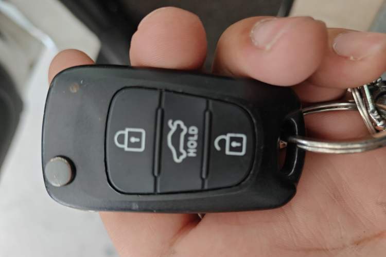 Used Kia Forte 2014 1.6L MT GL Interior 1