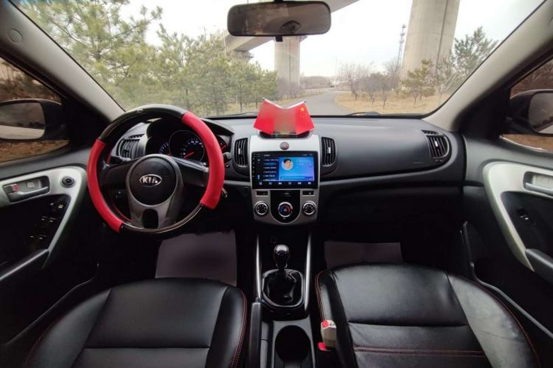 Used Kia Forte 2014 1.6L MT GL Interior 1