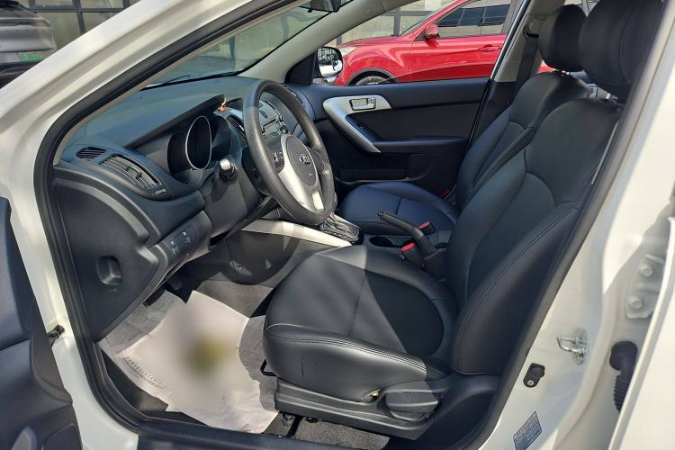 Used Kia Forte 2014 1.6L AT GL Interior 2