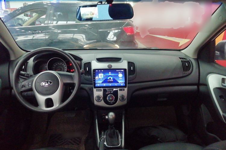 Used Kia Forte 2014 1.6L AT GL Interior 2