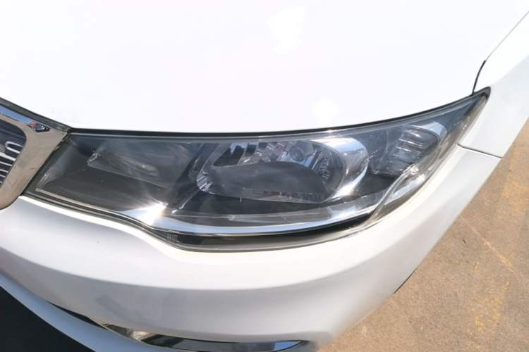 Used Kia Forte 2014 1.6L MT GL Left Front Headlight