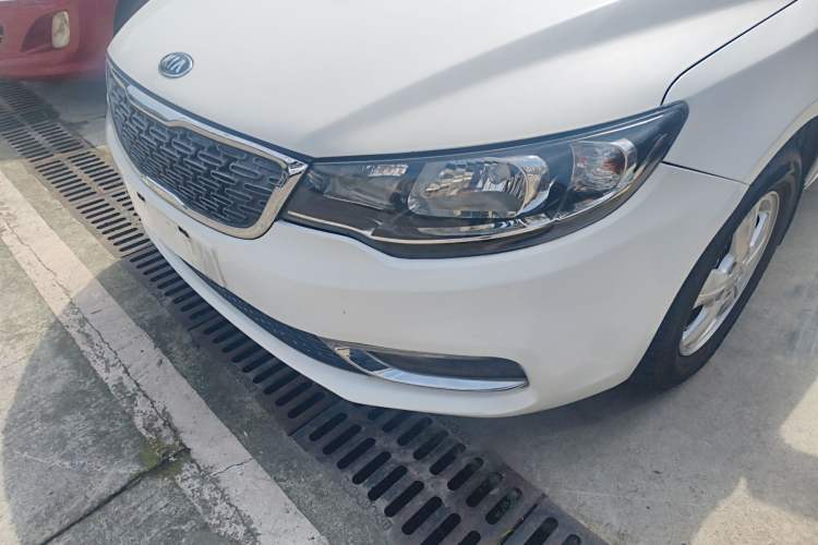 Used Kia Forte 2014 1.6L MT GL Left Front Headlight