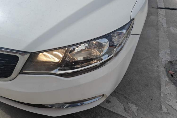 Used Kia Forte 2014 1.6L AT GLS Left Front Headlight