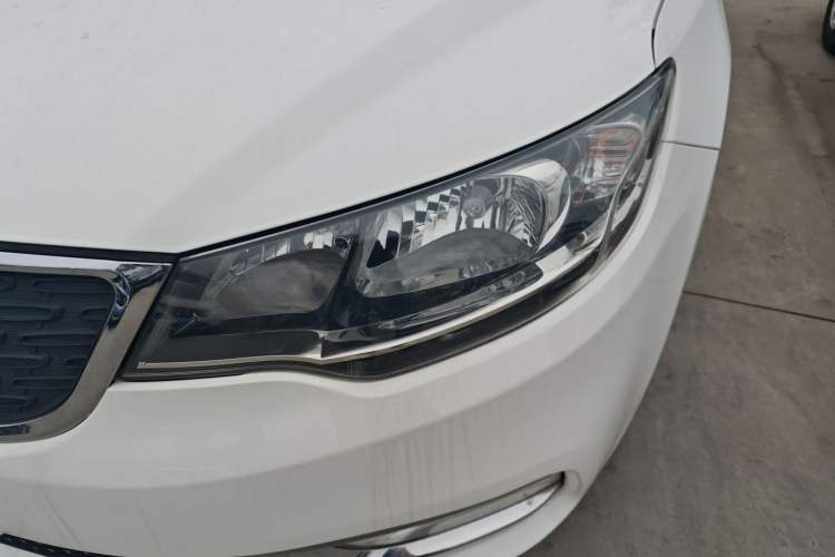 Used Kia Forte 2014 1.6L MT GL Left Front Headlight