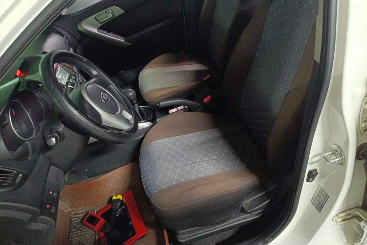 Used Kia Forte 2014 1.6L MT GL Left Front Seat
