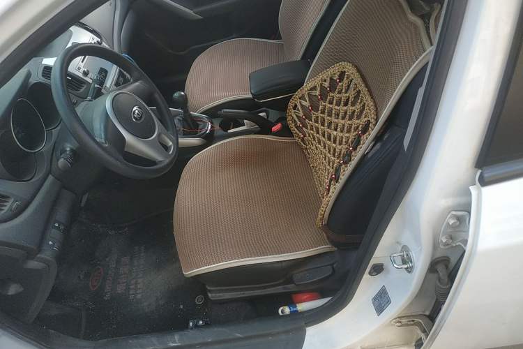 Used Kia Forte 2014 1.6L MT GL Left Front Seat