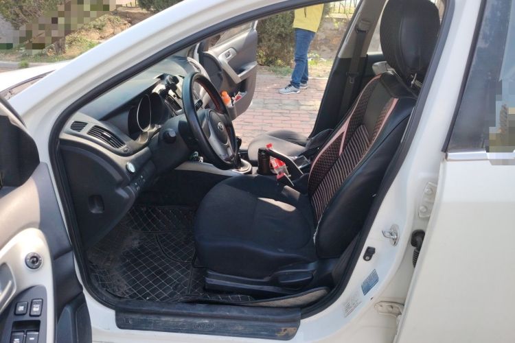 Used Kia Forte 2014 1.6L MT GL Left Front Seat