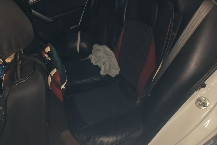 Used Kia Forte 2014 1.6L MT GL Left Rear Seat