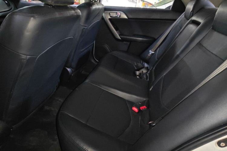 Used Kia Forte 2014 1.6L AT GLS Left Rear Seat