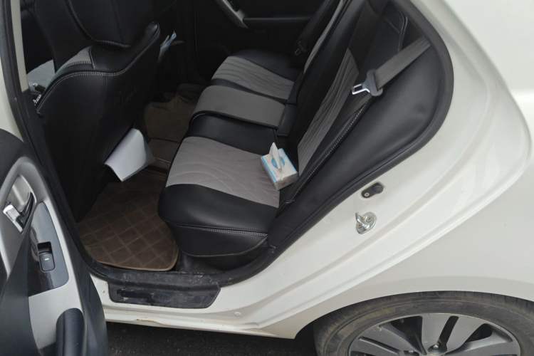 Used Kia Forte 2014 1.6L MT GLS Left Rear Seat