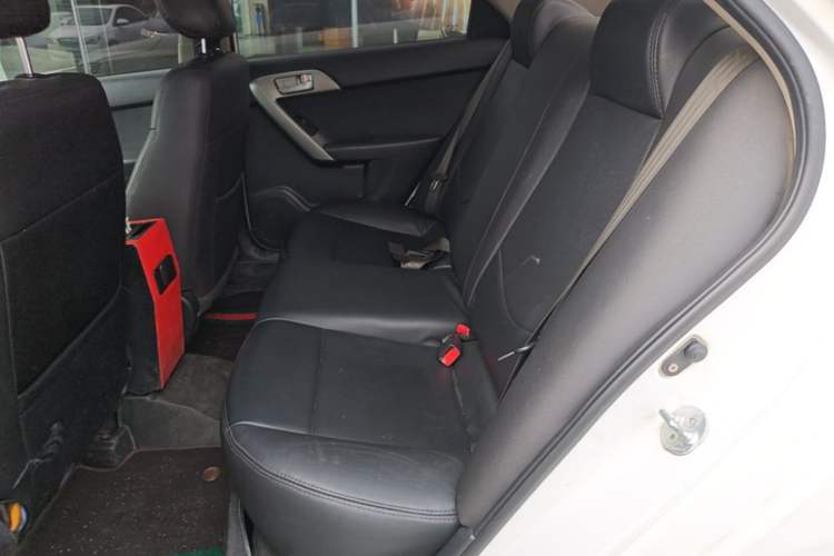 Used Kia Forte 2014 1.6L MT GL Left Rear Seat