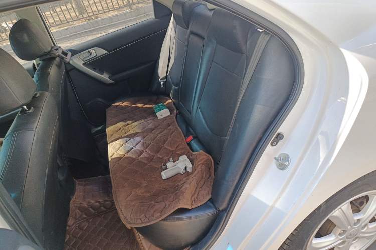Used Kia Forte 2014 1.6L MT GL Left Rear Seat