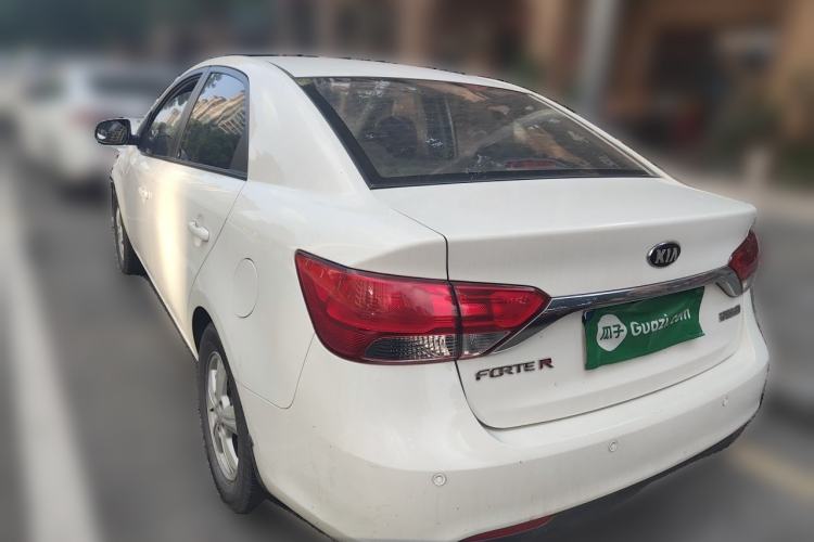 Used Kia Forte 2014 1.6L AT GL Rear Left 45 Deg